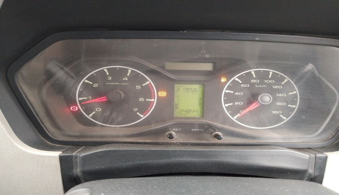 2020 Mahindra Scorpio S5, Diesel, Manual, 2,48,441 km, interior