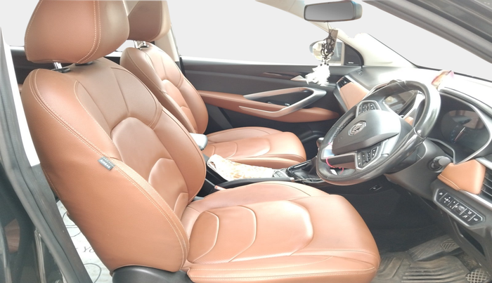 2021 MG HECTOR PLUS SHARP 2.0 DIESEL TURBO MT 6-STR, Diesel, Manual, 93,038 km, interior