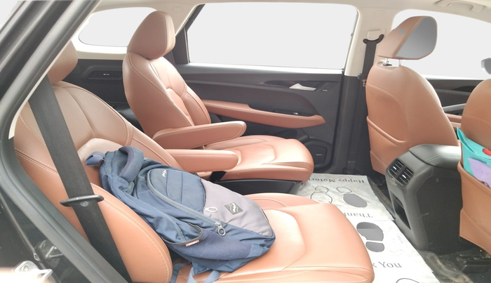 2021 MG HECTOR PLUS SHARP 2.0 DIESEL TURBO MT 6-STR, Diesel, Manual, 93,038 km, interior
