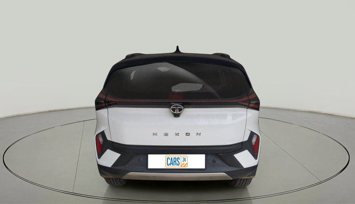 2023 Tata NEXON FEARLESS AMT DUAL TONE 1.5 DIESEL, Diesel, Automatic, 97,012 km, exterior