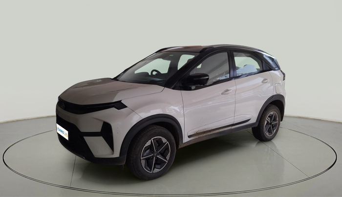 2023 Tata NEXON FEARLESS AMT DUAL TONE 1.5 DIESEL, Diesel, Automatic, 97,012 km, exterior