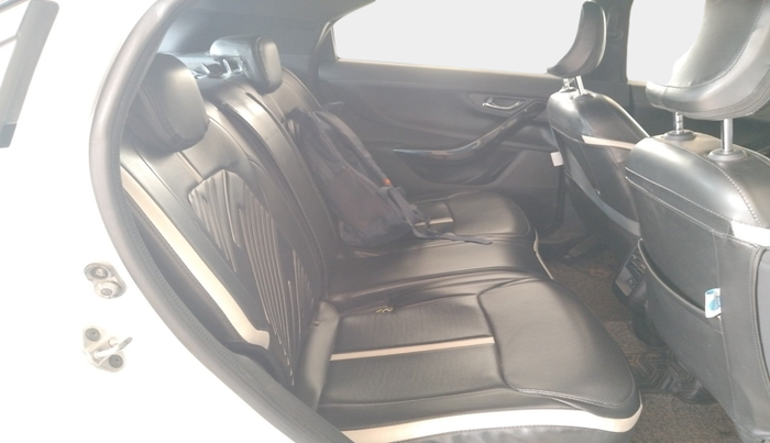 2023 Tata NEXON FEARLESS AMT DUAL TONE 1.5 DIESEL, Diesel, Automatic, 97,012 km, interior