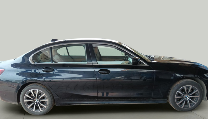 2022 BMW 3 SERIES GRAN LIMOUSINE 330Li LUXURY LINE, Petrol, Automatic, 32,457 km, exterior