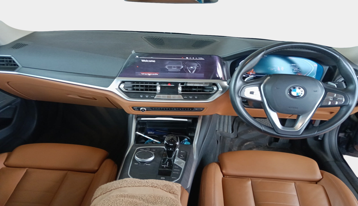 2022 BMW 3 SERIES GRAN LIMOUSINE 330Li LUXURY LINE, Petrol, Automatic, 32,457 km, interior