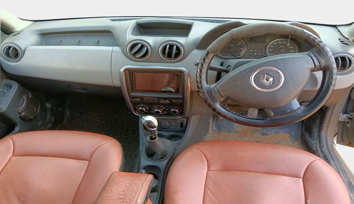2013 Renault Duster 85 PS RXE DIESEL, Diesel, Manual, 2,04,610 km, interior