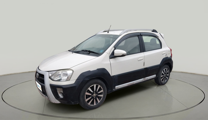 2015 Toyota Etios CROSS 1.4 GD, Diesel, Manual, 1,01,559 km, exterior