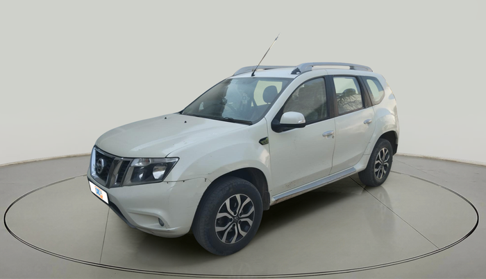 2017 Nissan Terrano XV D PREMIUM AMT, Diesel, Automatic, 1,44,622 km, exterior