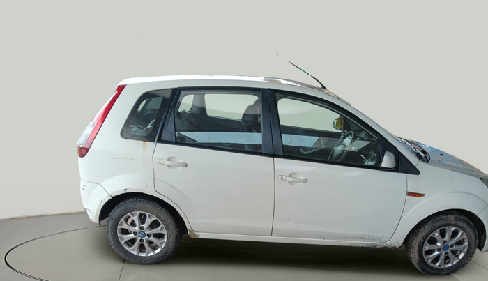 2013 Ford Figo TITANIUM 1.4 DIESEL, Diesel, Manual, 3,09,830 km, exterior