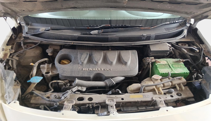 2013 Renault Scala RXL DIESEL, Diesel, Manual, 1,62,863 km, exterior