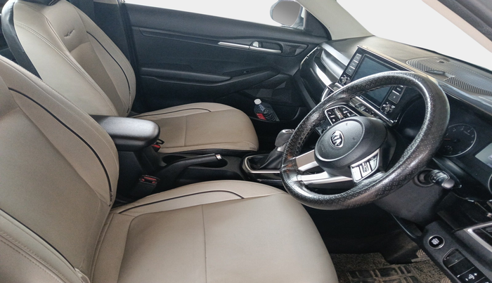 2020 KIA SELTOS HTK PLUS 1.5, Petrol, Manual, 39,966 km, interior