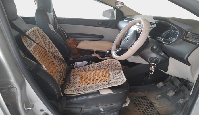2021 Renault TRIBER RXT, Petrol, Manual, 90,224 km, interior