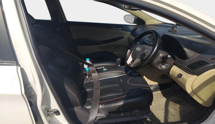 2016 Hyundai Verna 1.6 VTVT SX, Petrol, Manual, 72,198 km, interior