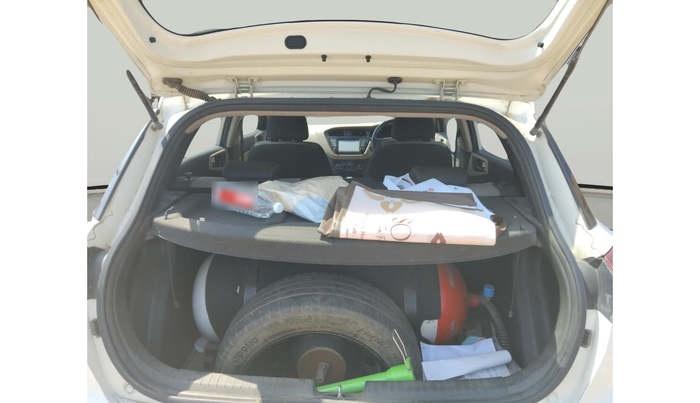 2016 Hyundai Elite i20 ASTA 1.2 (O), Petrol, Manual, 2,01,632 km, exterior