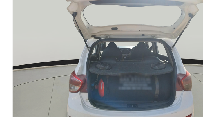 2015 Hyundai Grand i10 MAGNA 1.2 KAPPA VTVT, Petrol, Manual, 1,56,257 km, exterior