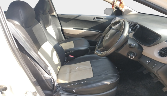 2015 Hyundai Grand i10 MAGNA 1.2 KAPPA VTVT, Petrol, Manual, 1,56,257 km, interior