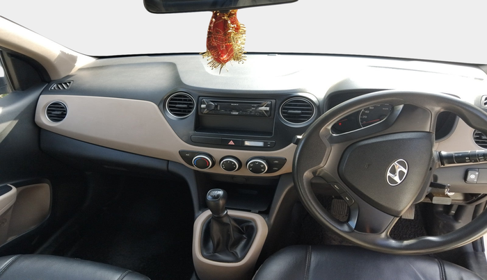 2015 Hyundai Grand i10 MAGNA 1.2 KAPPA VTVT, Petrol, Manual, 1,56,257 km, interior