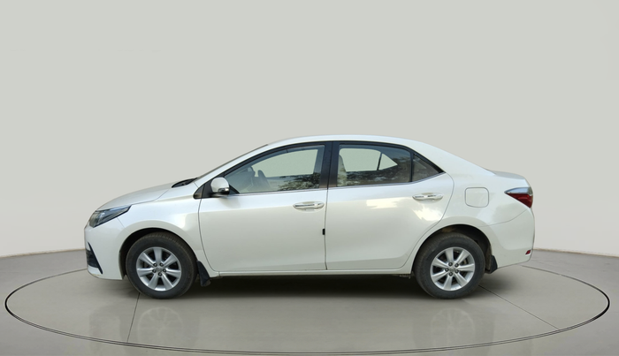 2018 Toyota Corolla Altis GL DIESEL, Diesel, Manual, 1,55,308 km, exterior