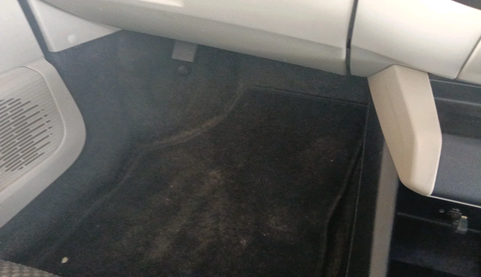 2022 Renault TRIBER RXZ, Petrol, Manual, 47,490 km, interior