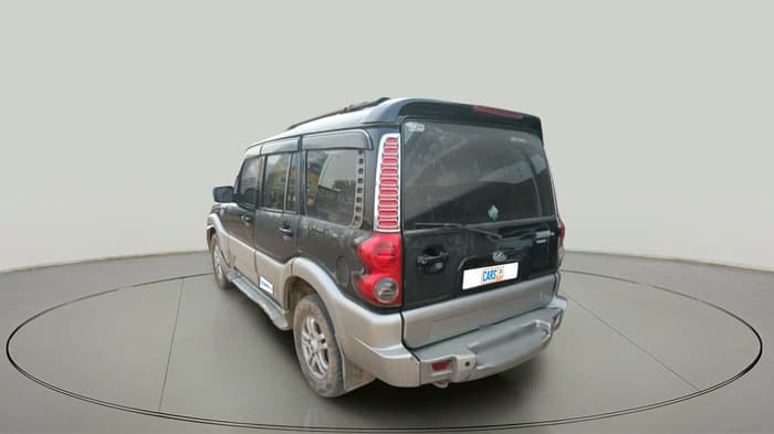 2014 Mahindra Scorpio VLX 2WD AT BS-III, Diesel, Automatic, 1,66,846 km, exterior