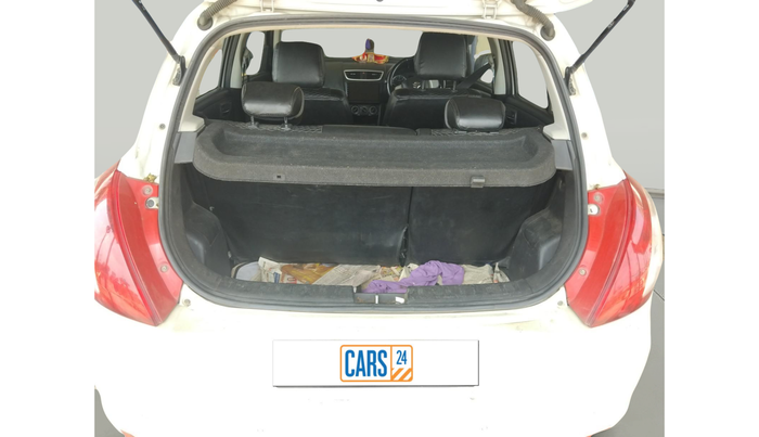 2017 Maruti Swift VDI, Diesel, Manual, 1,43,408 km, exterior