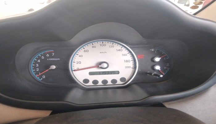 2010 Hyundai i10 MAGNA 1.1, Petrol, Manual, 1,19,335 km, interior