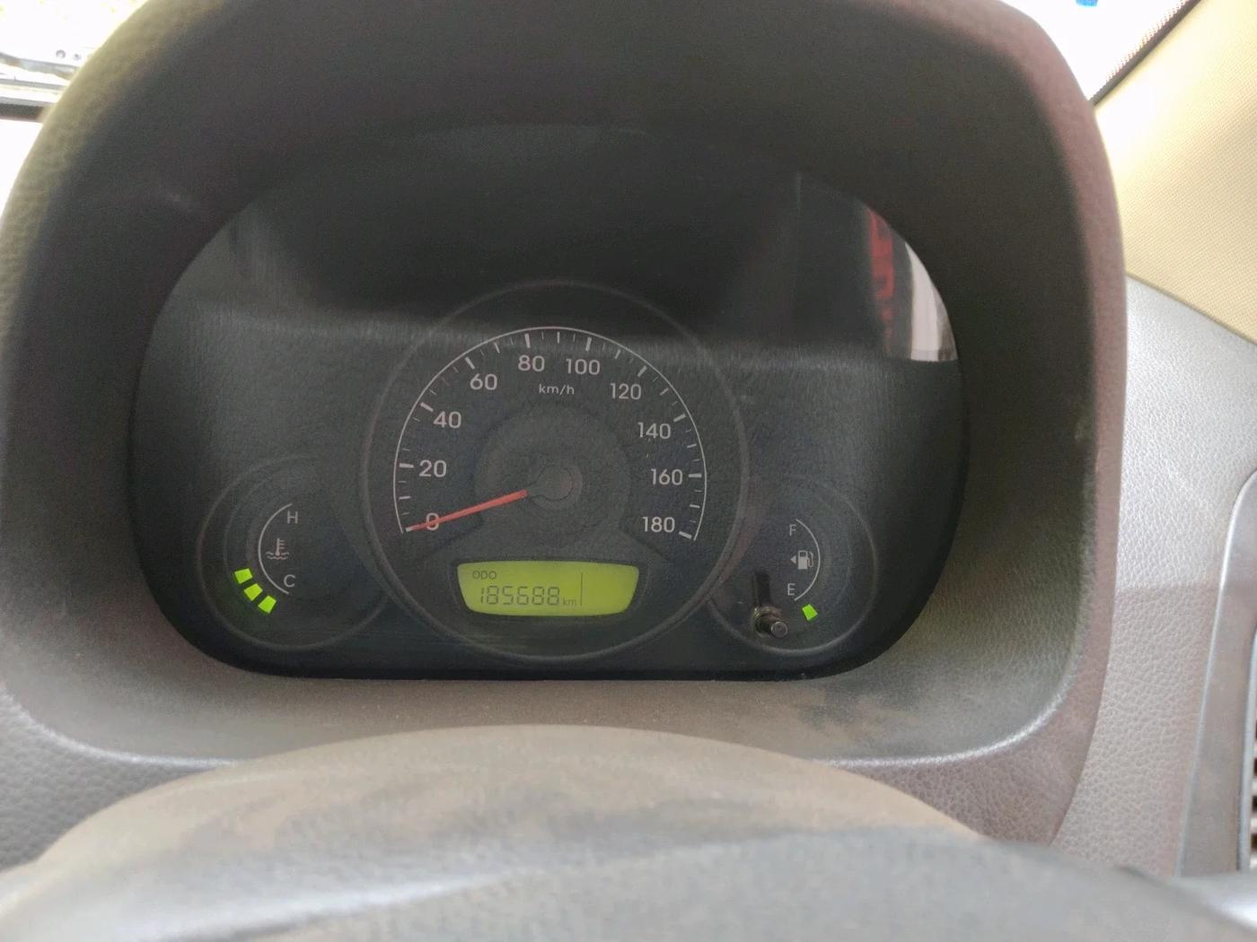2012 Hyundai Eon ERA +, Petrol, Manual, 1,85,688 km, interior