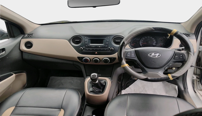 2014 Hyundai Xcent S (O) 1.2, Petrol, Manual, 61,152 km, interior