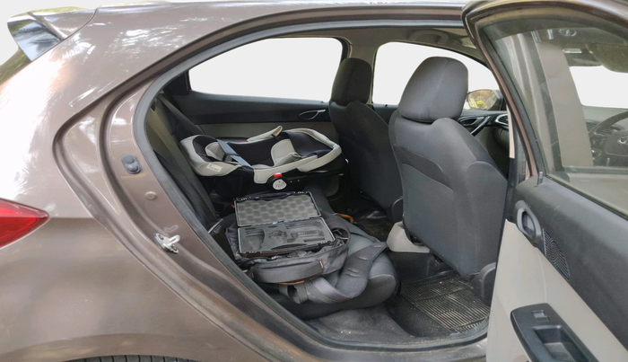 2019 Tata Tiago XZ PETROL, Petrol, Manual, 29,678 km, interior