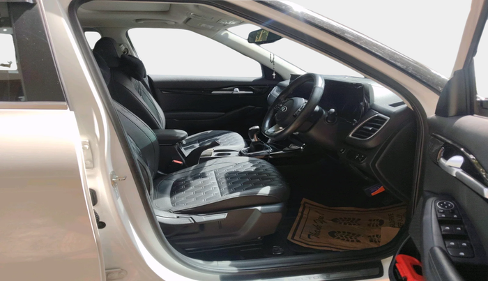 2021 KIA SELTOS HTX ANNIVERSARY EDITION 1.5 PETROL, Petrol, Manual, 45,848 km, interior