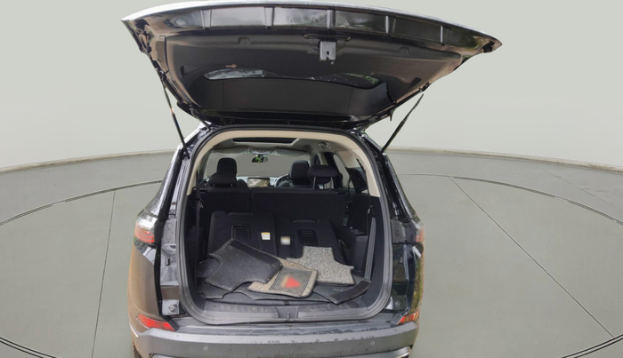2023 Tata Safari XT PLUS DARK EDITION, Diesel, Manual, 24,964 km, exterior