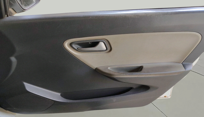 2016 Maruti Alto K10 VXI, Petrol, Manual, 1,01,698 km, interior