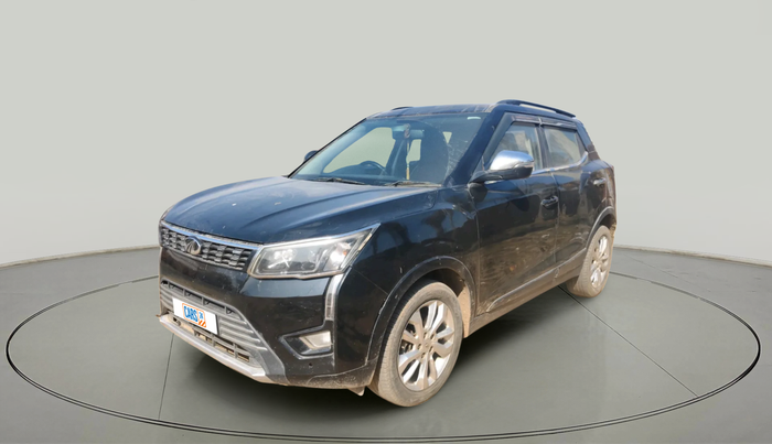 2019 Mahindra XUV300 W8 1.5 DIESEL, Diesel, Manual, 1,42,534 km, exterior