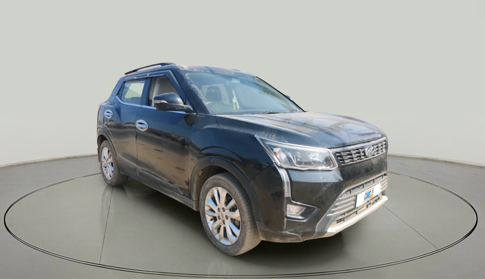 2019 Mahindra XUV300 W8 1.5 DIESEL, Diesel, Manual, 1,42,534 km, exterior