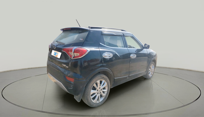 2019 Mahindra XUV300 W8 1.5 DIESEL, Diesel, Manual, 1,42,534 km, exterior