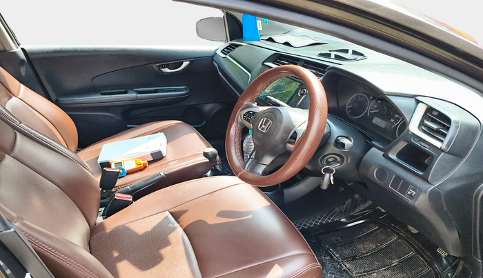 2018 Honda BR-V 1.5L I- DTEC S, Diesel, Manual, 1,25,345 km, interior