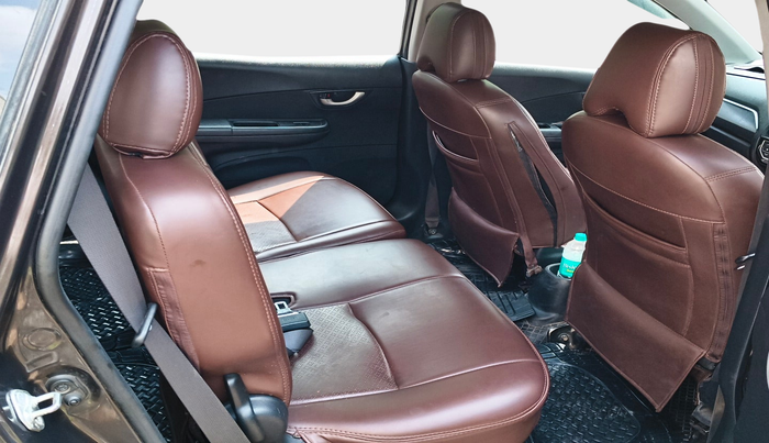 2018 Honda BR-V 1.5L I- DTEC S, Diesel, Manual, 1,25,345 km, interior