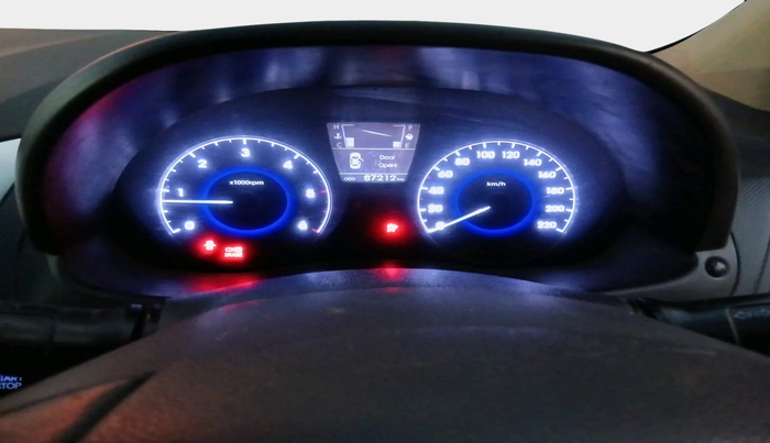 2013 Hyundai Verna FLUIDIC 1.6 CRDI SX, Diesel, Manual, 87,212 km, interior