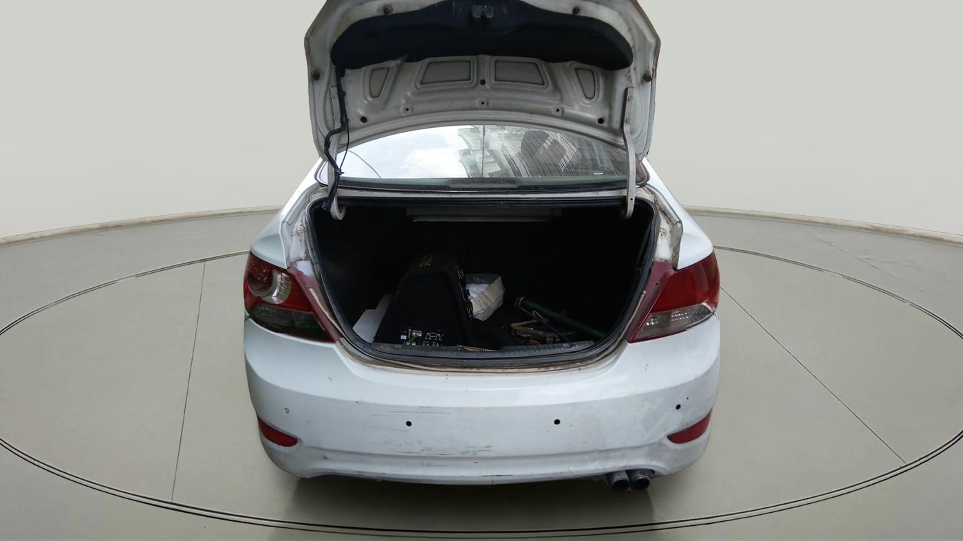 2012 Hyundai Verna FLUIDIC 1.6 CRDI SX, Diesel, Manual, 1,24,600 km, exterior
