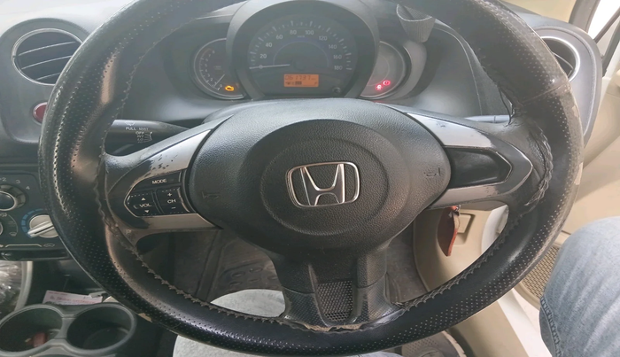 2016 Honda Brio S MT, Petrol, Manual, 61,737 km, interior