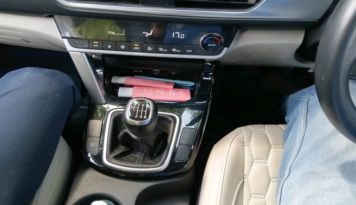 2021 KIA SELTOS HTX 1.5 DIESEL, Diesel, Manual, 81,233 km, interior