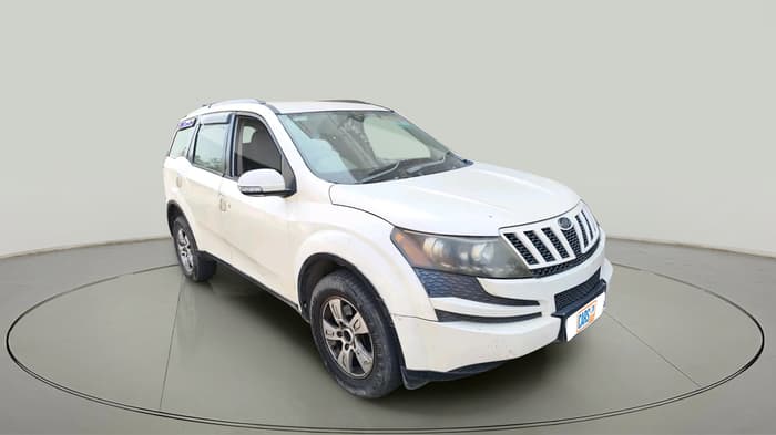2014 Mahindra XUV500 W6, Diesel, Manual, 1,03,184 km, exterior