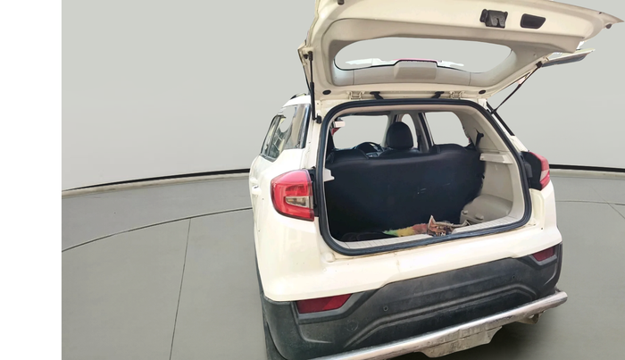 2022 Mahindra XUV300 W6 1.5 Diesel, Diesel, Manual, 46,792 km, exterior