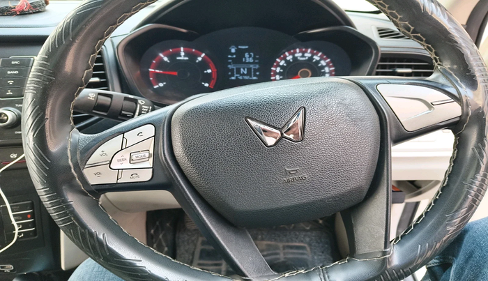 2022 Mahindra XUV300 W6 1.5 Diesel, Diesel, Manual, 46,792 km, interior