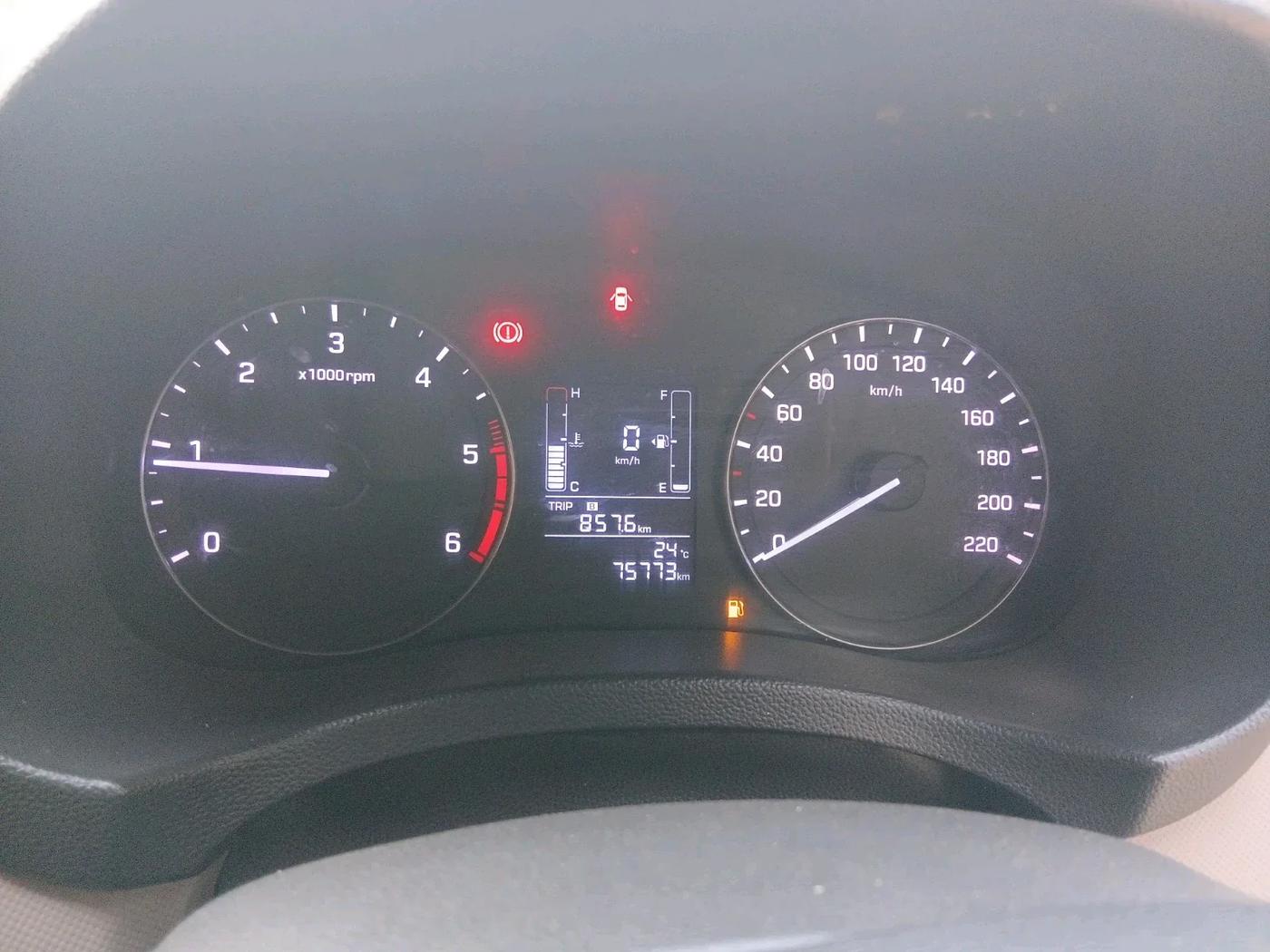 2016 Hyundai Creta BASE 1.4 DIESEL, Diesel, Manual, 75,773 km, interior