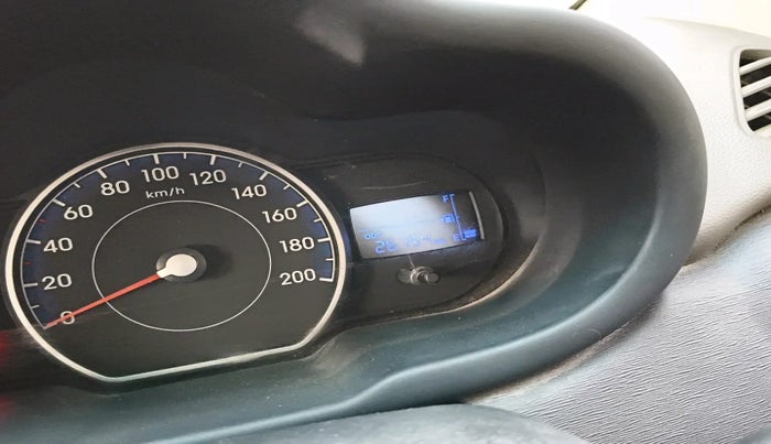 2014 Hyundai i10 SPORTZ 1.1, Petrol, Manual, 26,154 km, interior