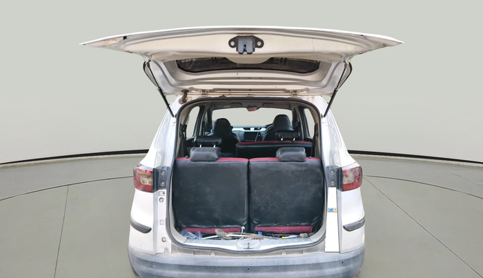 2021 Renault TRIBER RXZ, Petrol, Manual, 65,614 km, exterior