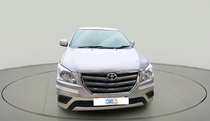 2015 Toyota Innova 2.5 GX 8 STR, Diesel, Manual, 2,09,115 km, exterior