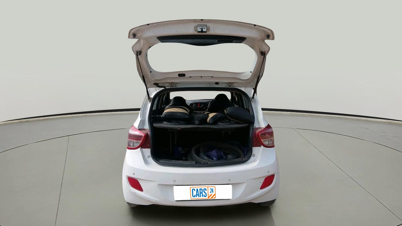 2015 Hyundai Grand i10 SPORTZ 1.1 CRDI, Diesel, Manual, 1,03,582 km, exterior