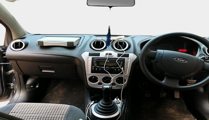 2010 Ford Figo LXI 1.2 PETROL, Petrol, Manual, 45,251 km, interior