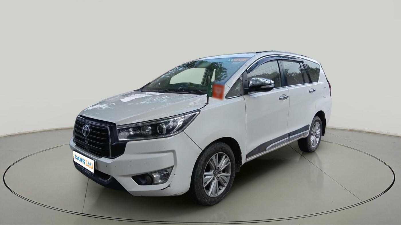2016 Toyota Innova Crysta 2.4 ZX 7 STR, Diesel, Manual, 3,88,565 km, exterior